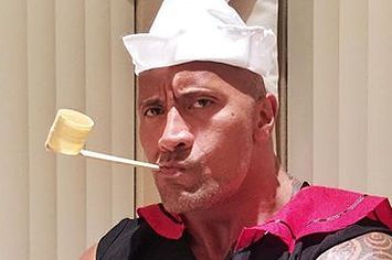 CELEBRITY COSPLAY OF THE DAY